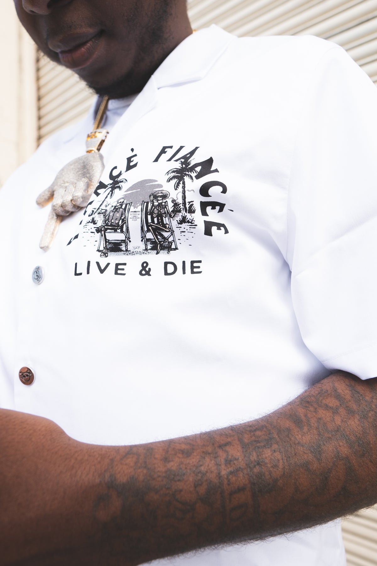 passport button up