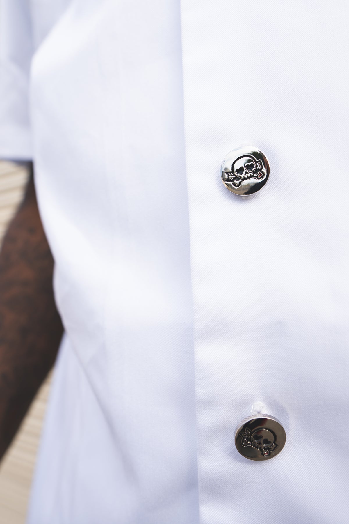 passport button up