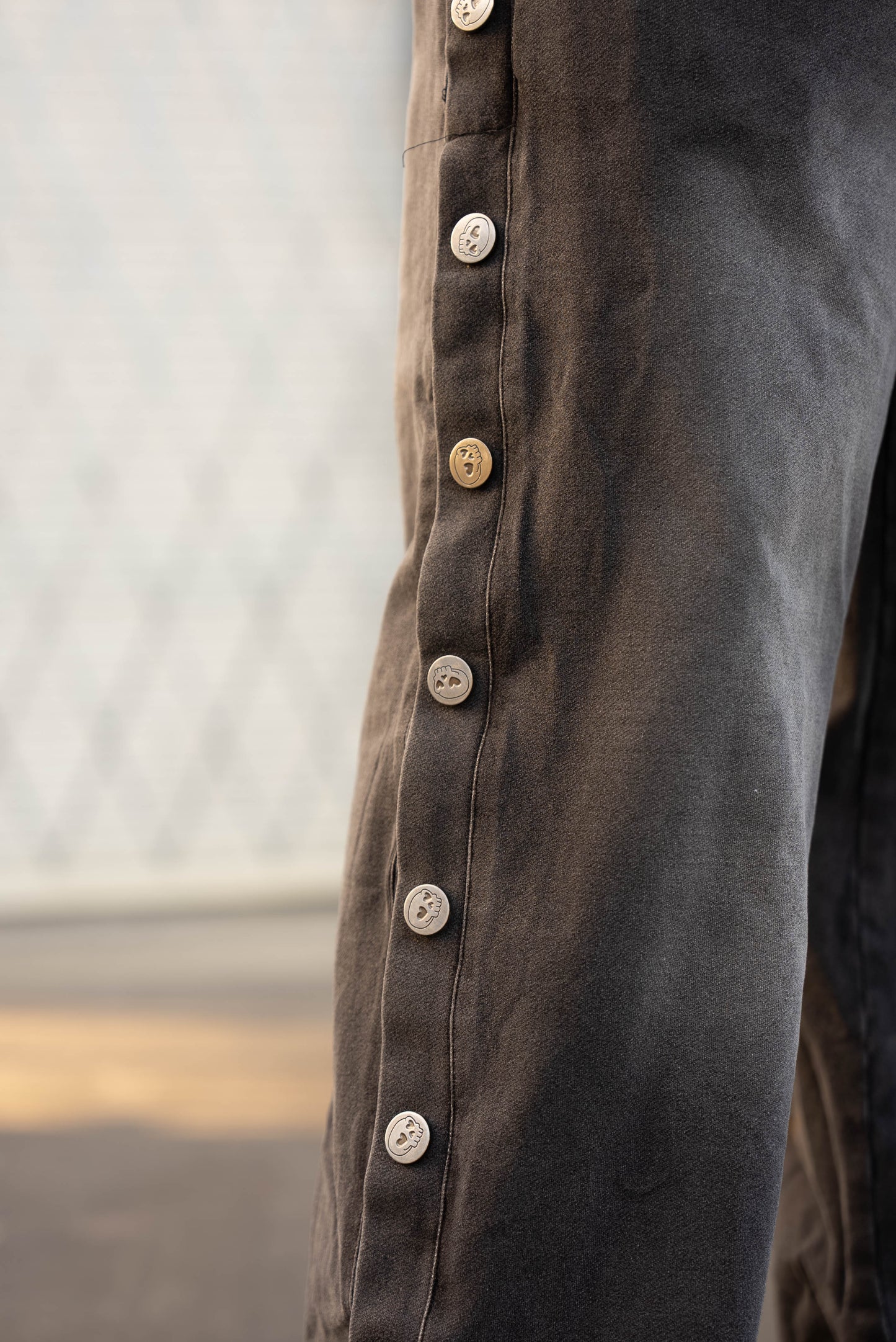 BUTTON SWEATPANTS BLACK
