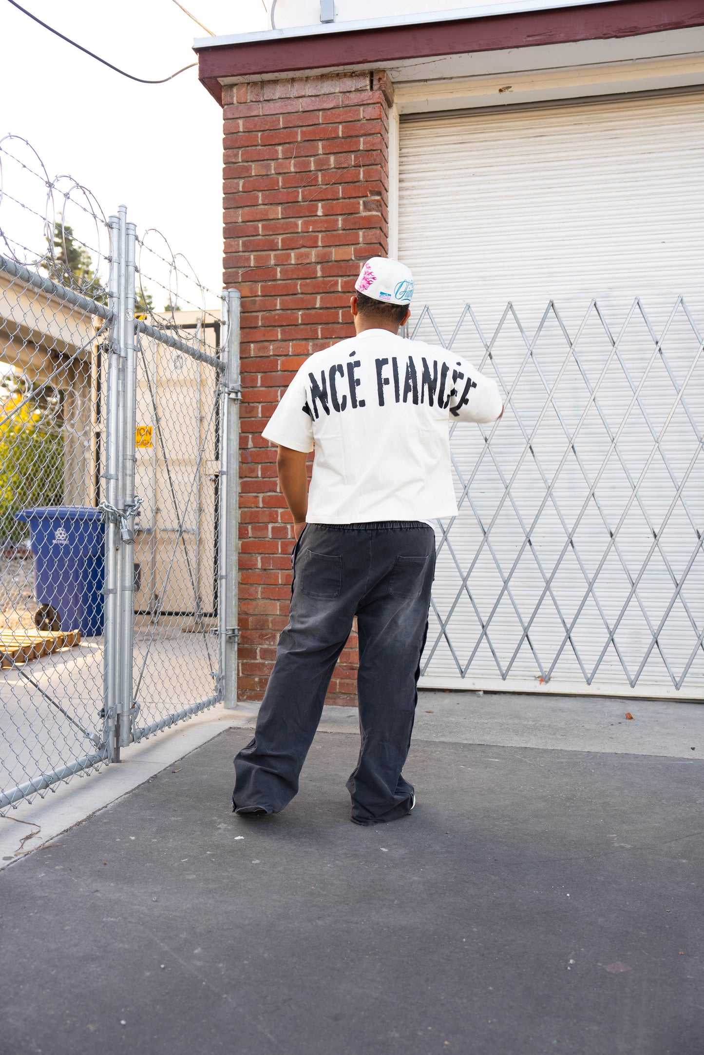 SKI MASK CROP TEE CREAM